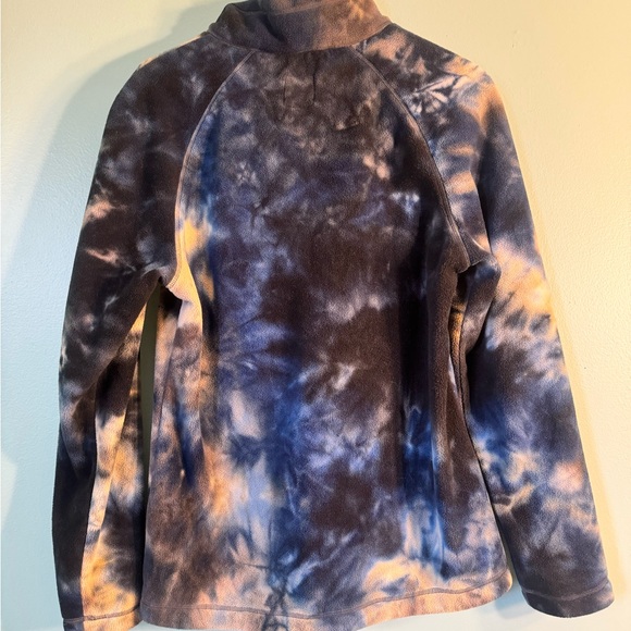 Mountain and Isles , fleece 1/4 zip, size medium. - Picture 3 of 4